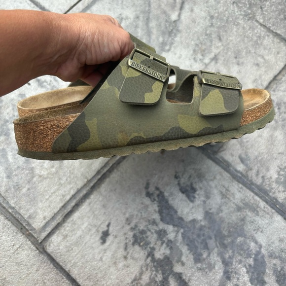 BIRKENSTOCK Arizona Camouflage Sandals 37 - Picture 2 of 6